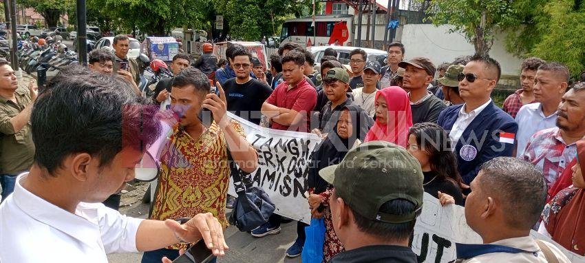 Kasus Gadis Disabilitas Dirudapaksa Belum Terungkap, Mahasiswa Demo Polisi