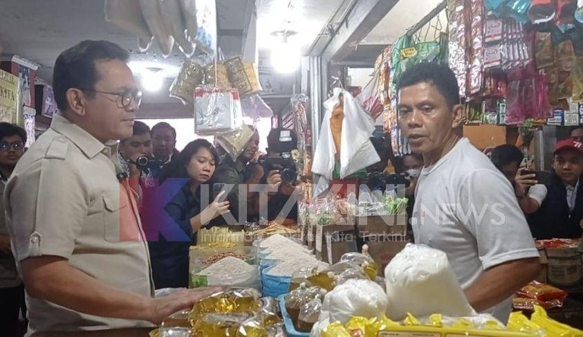 Pastikan Harga Bahan Pokok, Mendag Sidak Pasar Sukaramai di Medan