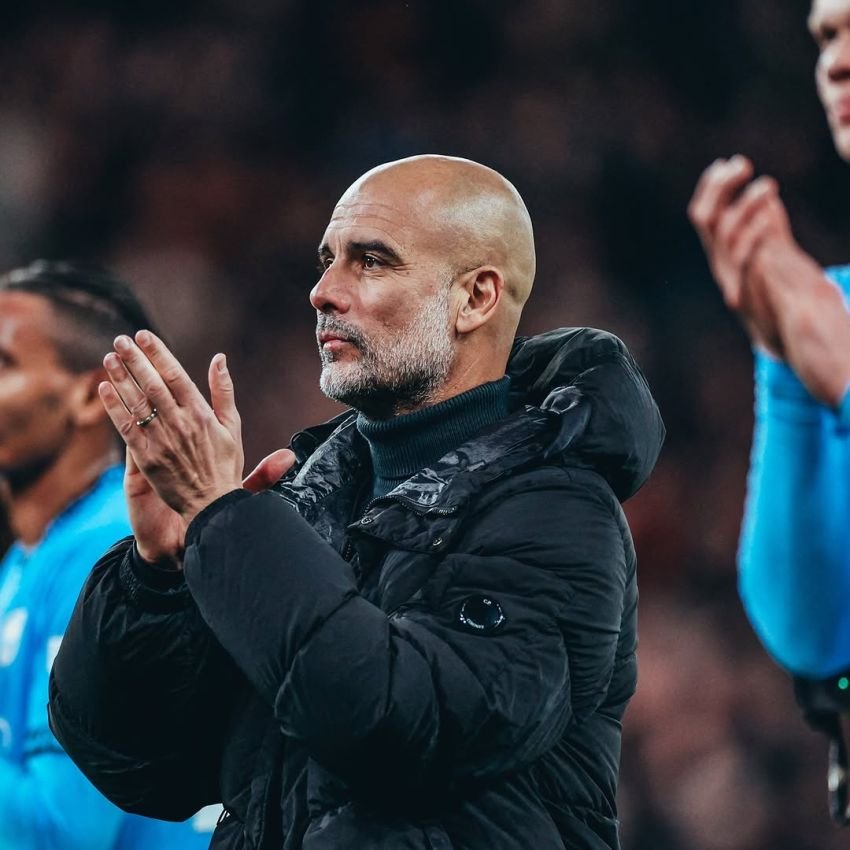 Guardiola Balas Sindiran Fans Liverpool dengan Gestur Enam Jari: "Kami Juara Enam Kali!"