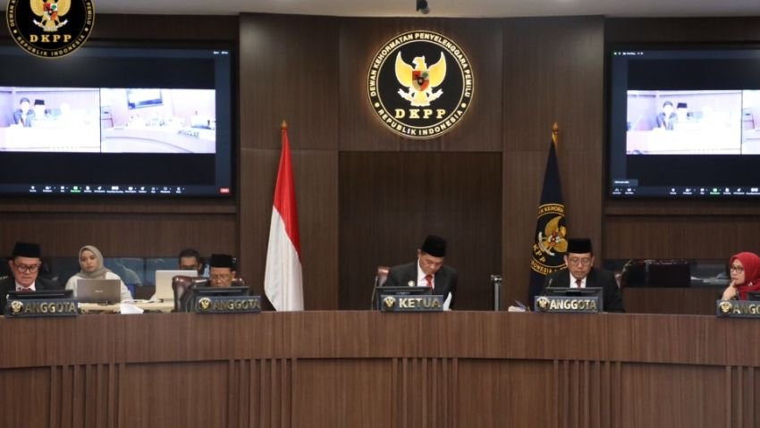 DKPP Berhentikan Ketua KPU Jabar, Ini Alasannya