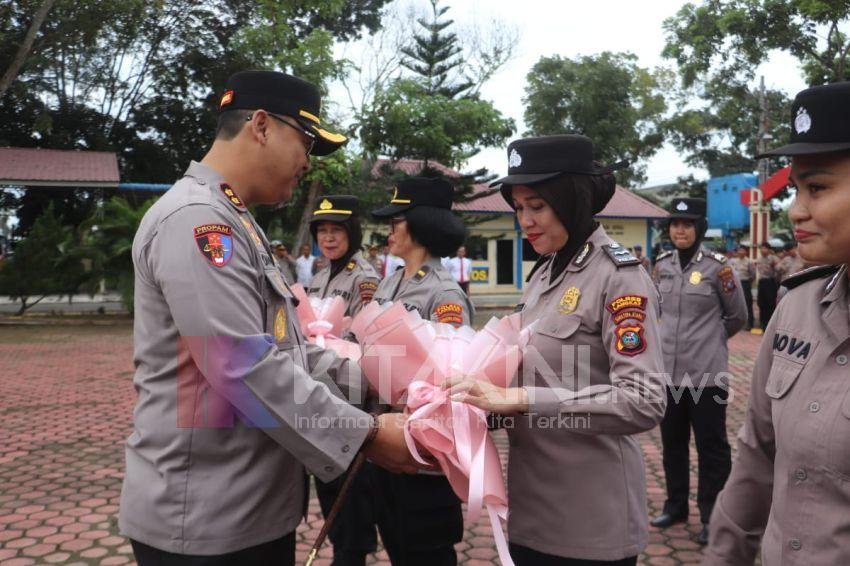 Spesial Hari Ibu, Kapolres Langkat Berikan Apresiasi untuk Perempuan