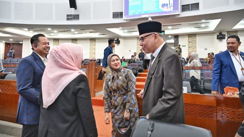 Akhir Liku Pertanyaan Penentuan Calon Ketua DPRD Sumut