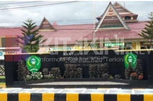 Pegawai Honor daerah Padangsidimpuan Terancam Dirumahkan