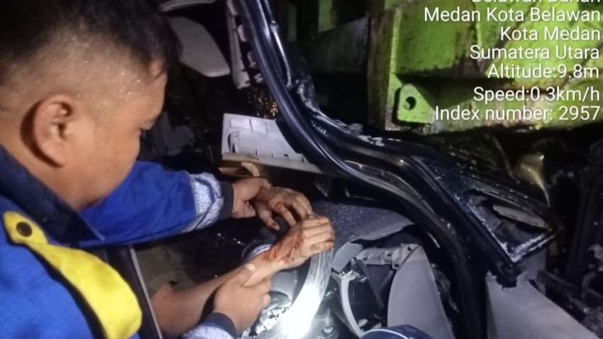 Kecelakaan Minibus Tabrak Truk di Tol Belmera, Wakapolres Belawan Tewas