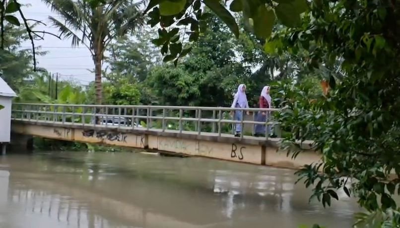 Mandi Sungai Saat Banjir, Pengantin Baru Hanyut Tenggelam