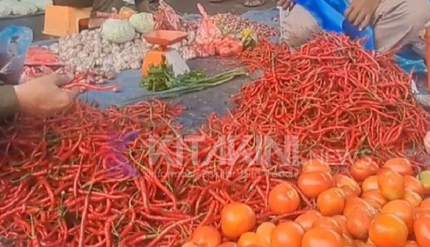 Cabai Merah Turun Harga, Namun Masih Mahal